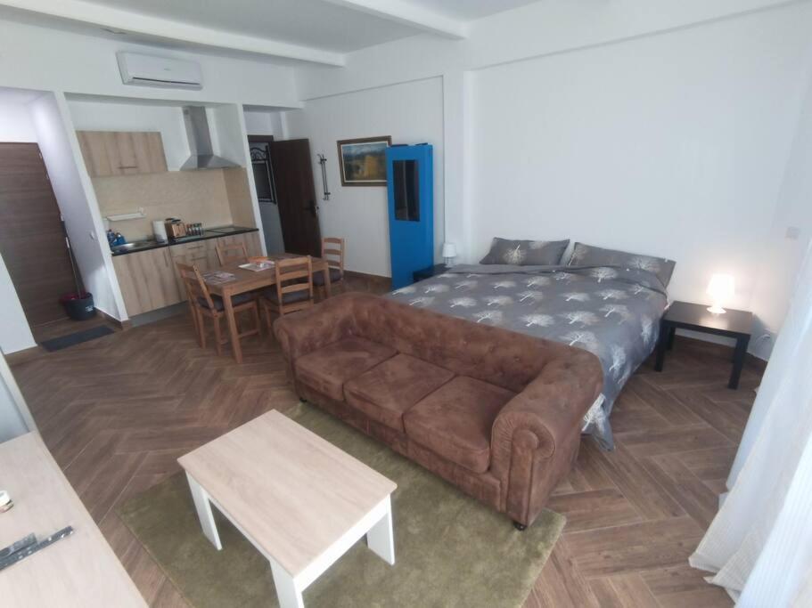 Апартаменти Mini Loft Бесерріль-де-ла-Сьєрра Екстер'єр фото